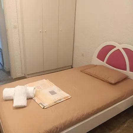 بيت للعطل τριώροφη ελάνη