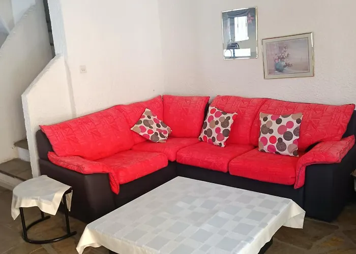 Holiday home 3-storey Maisonette In *