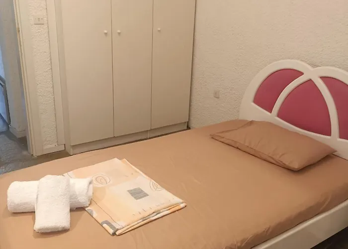 Сasa de vacaciones 3-Storey Maisonette In Elani